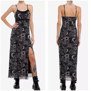 Cosmic Aura Celestial Slit Maxi Dress in black and white, fully lined, sz SM,NWT